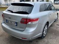 Usata Toyota Avensis 150 CV (110 kW) 2009 Grigio Station wagon