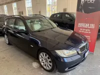 Usata BMW 330 231 CV (169 kW) 2005 Blu Station wagon