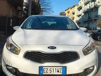 Usata Kia Ceed DREAM-TEAM Edition 116 CV (85 kW) 2015 Bianco Utilitaria