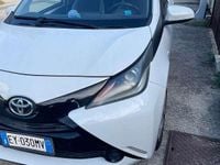 Usata Toyota Aygo Edition 68 CV (50 kW) 2015 Bianco Utilitaria