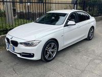 Usata BMW 318 Sport Line 143 CV (105 kW) 2012 Berlina