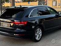 Usata Audi A4 Business 150 CV (110 kW) 2018 Blu Station wagon