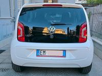 Usata VW up! 75 CV (55 kW) 2012 Bianco Utilitaria