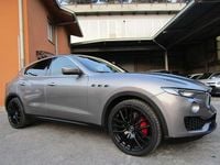 Usata Maserati Levante 349 CV (256 kW) 2020 Grigio medio metallizzato SUV