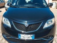 Usata Lancia Ypsilon 95 CV (69 kW) 2017 Nero Utilitaria
