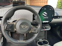 Usata Mini Cooper Favoured 204 CV (150 kW) 2024 Nero Utilitaria