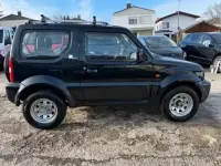Usata Suzuki Jimny 85 CV (62 kW) 2007 Nero SUV