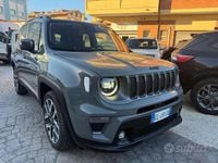 Usata Jeep Renegade 240 CV (176 kW) 2022 Grigio SUV