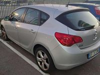 Usata Opel Astra Cosmo 101 CV (74 kW) 2011 Grigio Berlina