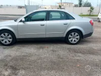 Usata Audi A4 130 CV (95 kW) 2004 Grigio Berlina