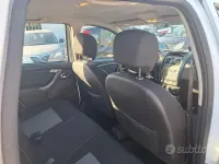 Usata Dacia Duster Lauréate 109 CV (80 kW) 2016 Bianco SUV