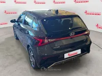 Usata Hyundai i20 84 CV (61 kW) 2024 Gray Utilitaria