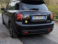 Usata Mini Cooper SE 75 kW (102 CV) 2021 Nero Utilitaria