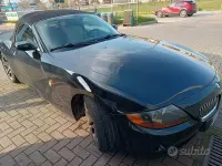 Usata BMW Z4 Efficient Dynamics 192 CV (141 kW) 2003 Nero Cabrio