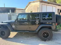 Usata Jeep Wrangler Rubicon 177 CV (130 kW) 2010 Nero SUV