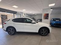Usata Alfa Romeo Stelvio Sprint 190 CV (139 kW) 2021 Bianco SUV
