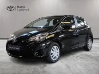Usata Toyota Yaris Hybrid Cool 101 CV (74 kW) 2018 Nero Berlina