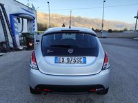 Usata Lancia Ypsilon S 95 CV (69 kW) 2014 Argento Utilitaria
