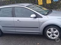 Usata Ford Focus 109 CV (80 kW) 2005 Grigio Berlina