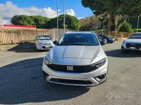 Usata Fiat Tipo Cross 131 CV (96 kW) 2022 Grigio Berlina