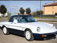 Usata Alfa Romeo Spider 128 CV (94 kW) 1991 Bianco Cabrio