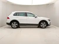 Usata VW Tiguan Executive 150 CV (110 kW) 2017 Bianco SUV