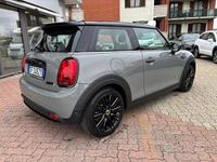 Usata Mini Cooper SE 75 kW (102 CV) 2021 Grigio Utilitaria