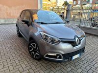 Usata Renault Captur Iconic 90 CV (66 kW) 2016 Grigio SUV