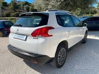 Usata Peugeot 2008 82 CV (60 kW) 2016 Bianco SUV