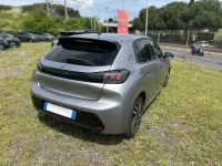 Usata Peugeot 208 Allure 101 CV (74 kW) 2023 Grigio Utilitaria