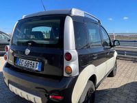 Usata Fiat Panda 4x4 69 CV (50 kW) 2010 Nero Utilitaria