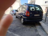 Usata Opel Zafira 101 CV (74 kW) 2003 Blu Monovolume