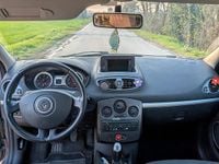 Usata Renault Clio III 75 CV (55 kW) 2011 Grigio Berlina