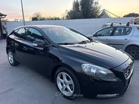 Gebraucht Volvo V40 115 PS (84 kW) 2015 Schwarz Limousine