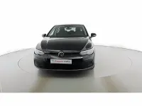 Usata VW Golf VIII Life 110 CV (80 kW) 2023 Nero deep effetto perlato