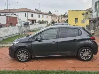 Usata Peugeot 208 75 CV (55 kW) 2016 Grigio Utilitaria