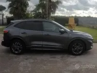 Usata Ford Kuga ST-Line 120 CV (88 kW) 2021 Grigio SUV