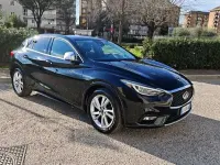 Usata Infiniti Q30 Business Executive 109 CV (80 kW) 2018 Berlina