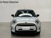 Usata Mini Cooper Classic 136 CV (100 kW) 2022 White silver metallizzato Utilitaria