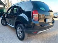 Usata Dacia Duster 110 CV (80 kW) 2015 Nero SUV