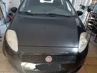 Usata Fiat Grande Punto 69 CV (50 kW) 2012 Nero Utilitaria