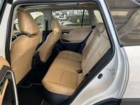 Usata Toyota RAV4 Hybrid Lounge 222 CV (163 kW) 2024 Bianco SUV