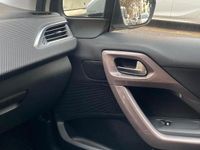 Begagnad Peugeot 2008 82 HK (60 kW) 2015 Vit SUV