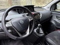 Usata Lancia Ypsilon Silver 69 CV (50 kW) 2012 Utilitaria