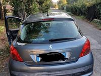 Usata Peugeot 207 88 CV (64 kW) 2007 Grigio Utilitaria