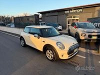 Usata Mini One D 95 CV (69 kW) 2015 Beige Utilitaria