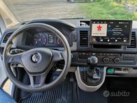 usata VW Caravelle 2018 - 9 posti