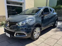 Usata Renault Captur Zen 90 CV (66 kW) 2015 Grigio SUV