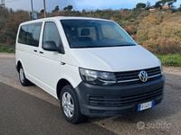 Usata VW Caravelle 150 CV (110 kW) 2017 Bianco Monovolume
