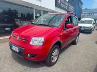 Usata Fiat Panda 4x4 Climbing 75 CV (55 kW) 2012 Rosso Utilitaria